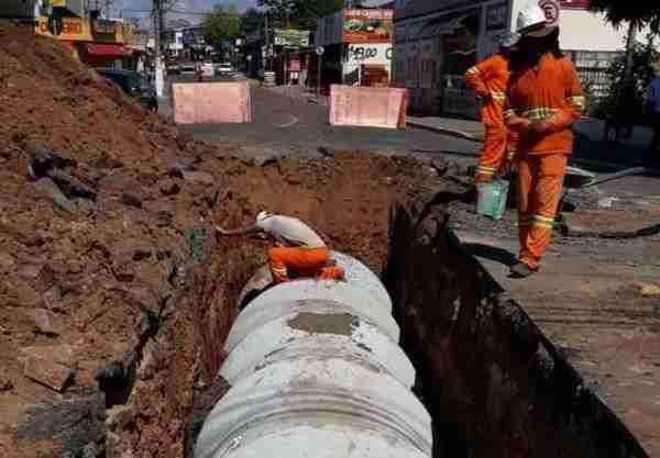 Prefeitura-inicia-obra-para-evitar-inundação-no-Centro.jpg