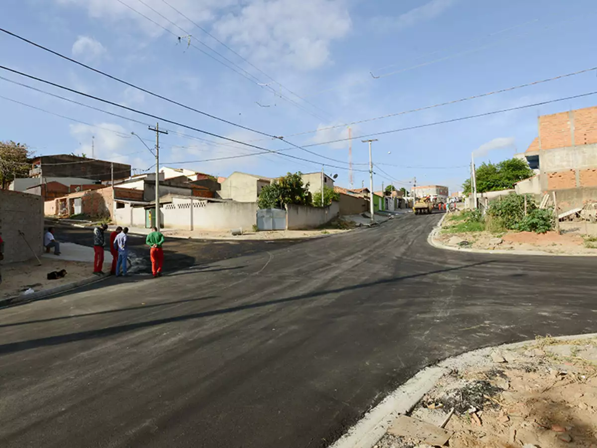 finaliza licitação para pavimentação no Parque dos Pomares