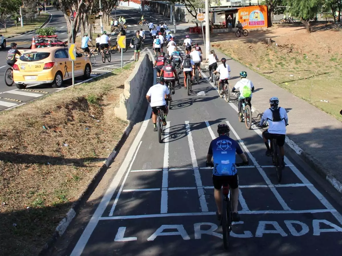 Emdec realiza operação de trânsito para Prova Tiradentes de Ciclismo